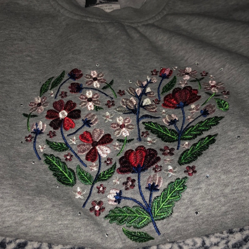 King universal embroidery, double collar Grandma sweatshirt